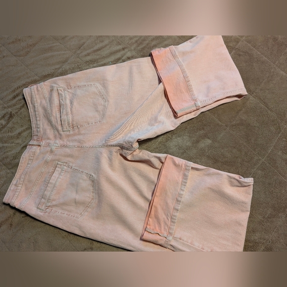 Pilcro Anthropologie Cuffed Oversized High-Rise Wide-Leg Jeans - Size 31P - Picture 15 of 17